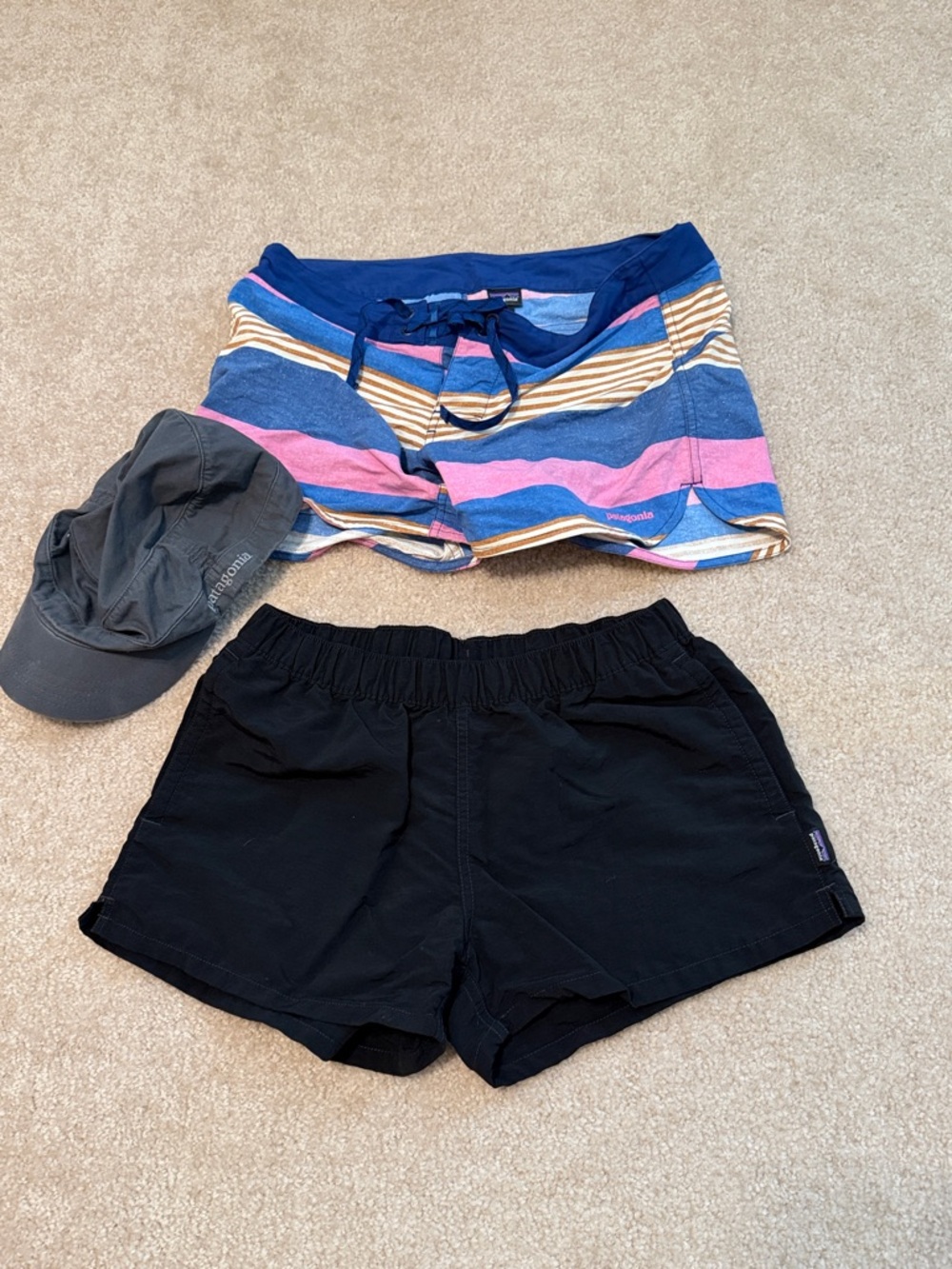 Size 6 Patagonia Striped Drawstring Shorts & Black Elastic-Waist Shorts and hat